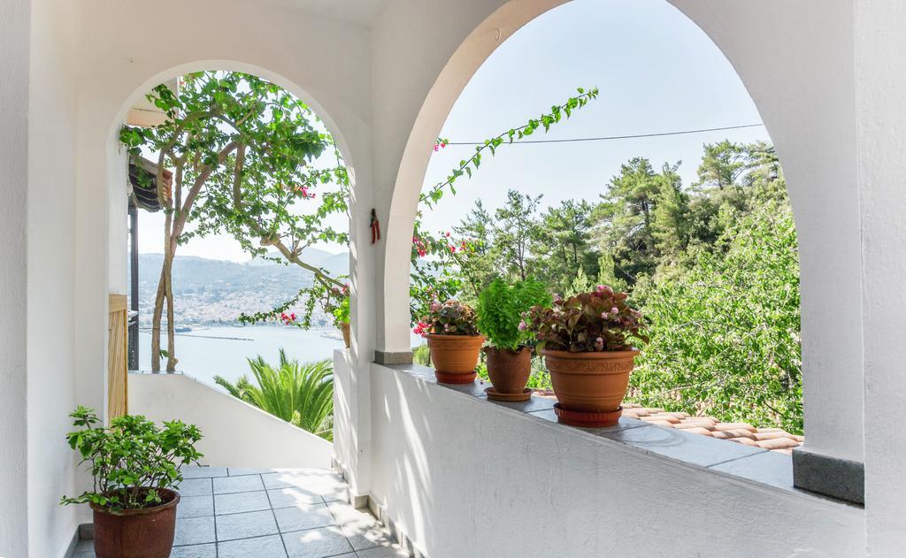 Aegeon Hotel Skopelos Town Exterior photo